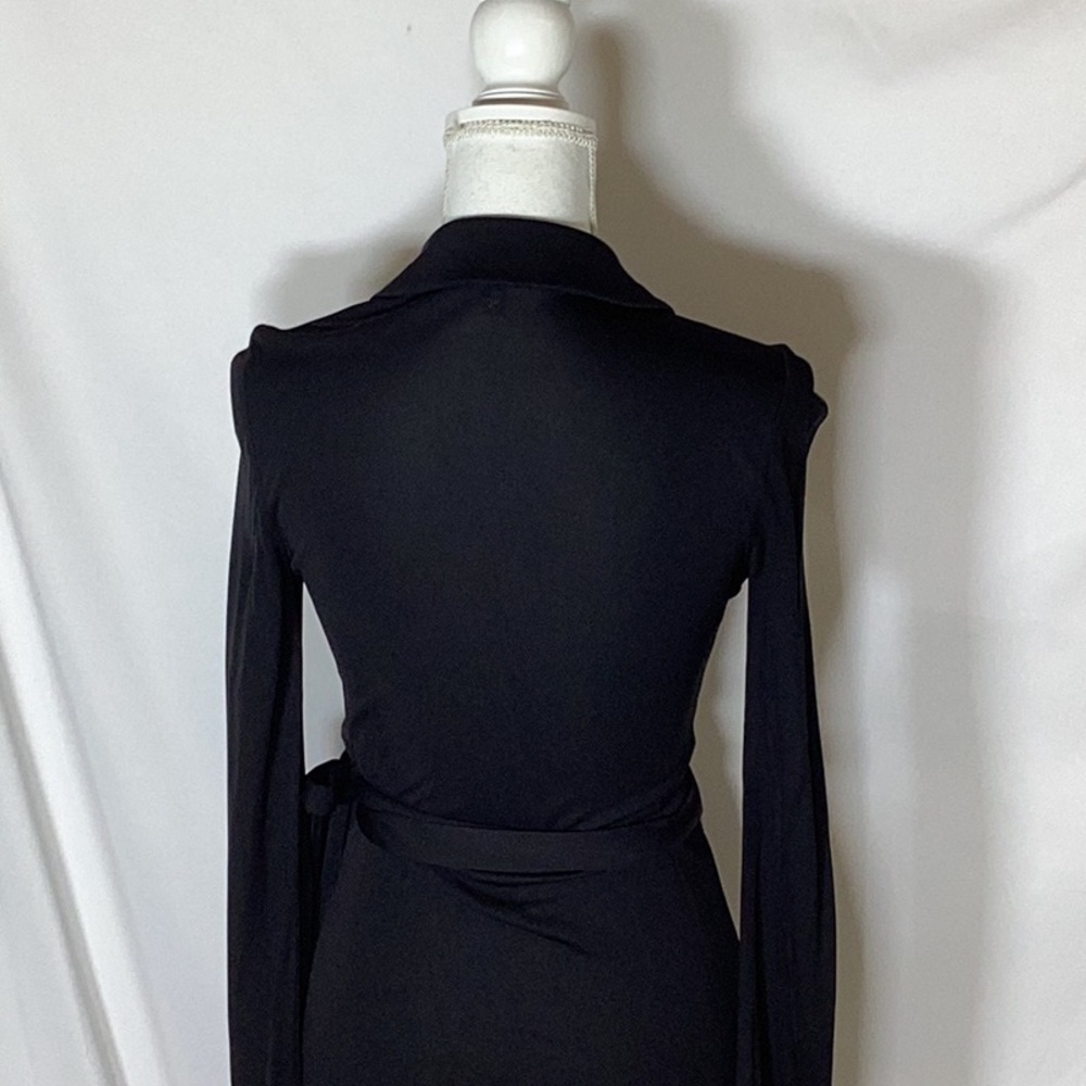 Diane von Furstenberg 'New Jeanne Two' Jersey Wrap Dress Black Size 4 - Picture 10 of 13